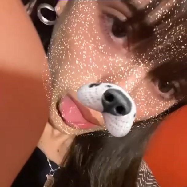 Mostrando su Rico Culito