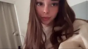 Yarelyly Tocando sus Tetas