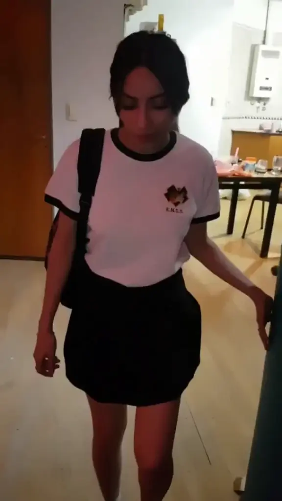 Lleva a su Alumna a su Casa para Coger